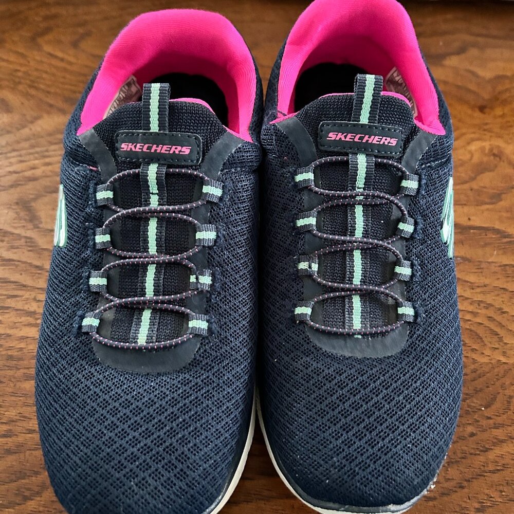 Women's slip on skechers